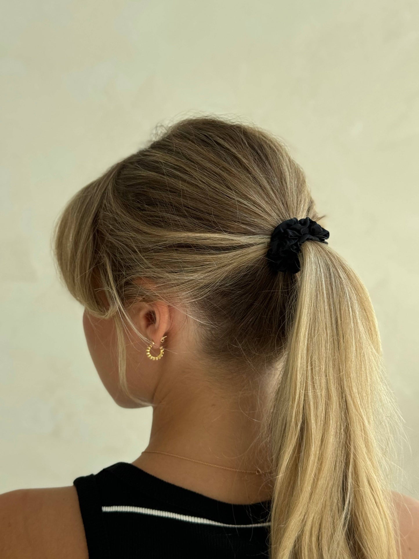 Skinny Scrunchies aus Seide - Schwarz