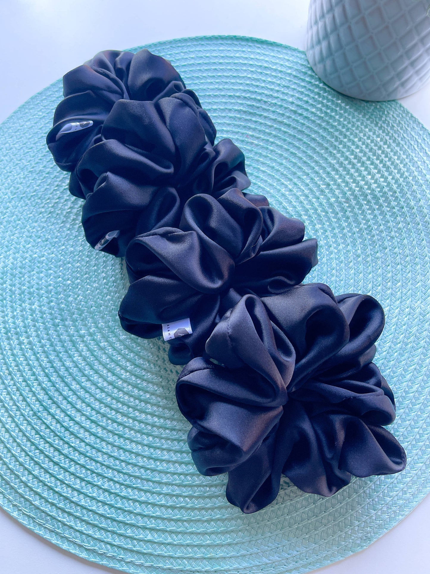Großer Scrunchie aus Satin